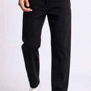 Essential Black Straight Fit Jeans